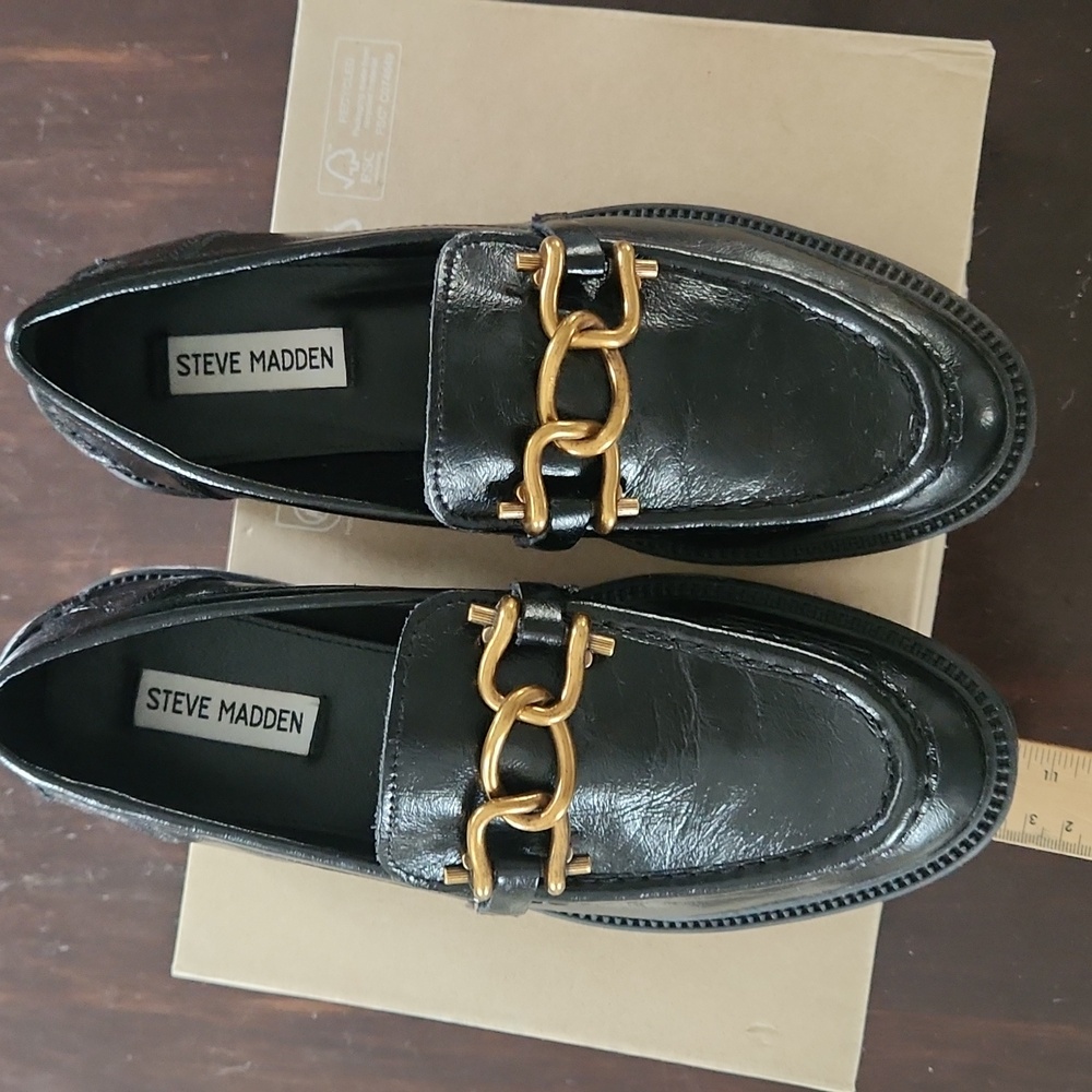Steve Madden Chain Bit Leather Loafers